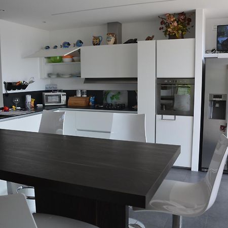 Apartmán Il Girasole Meina Pokoj fotografie